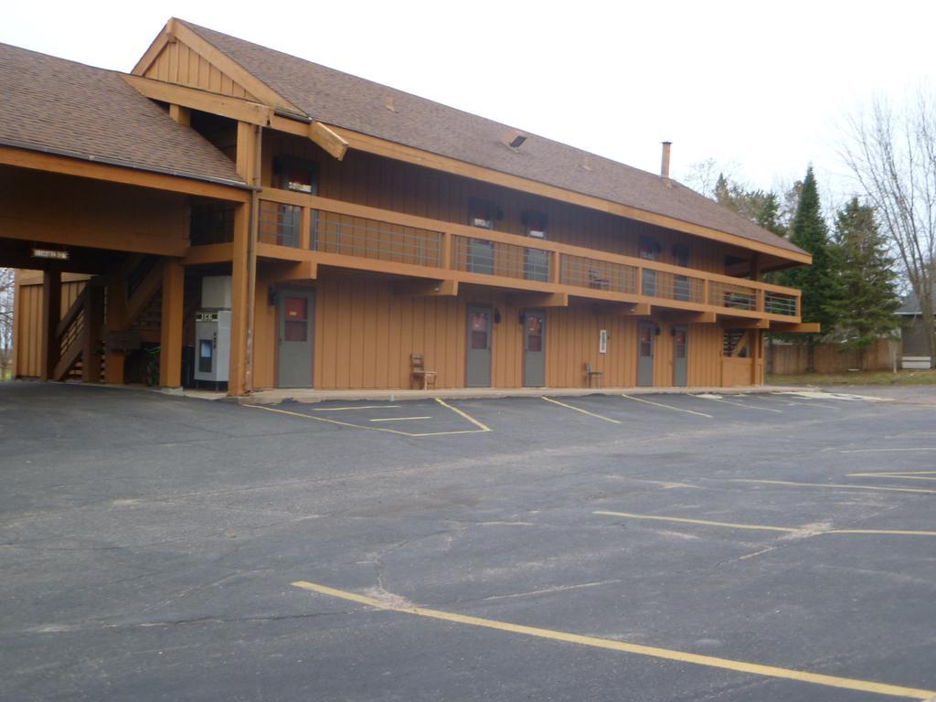 Timber Inn Motel Phillips Ngoại thất bức ảnh