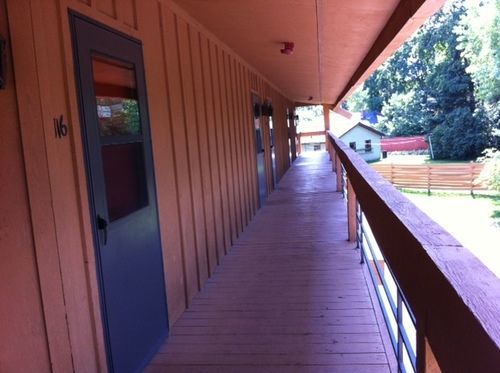 Timber Inn Motel Phillips Ngoại thất bức ảnh